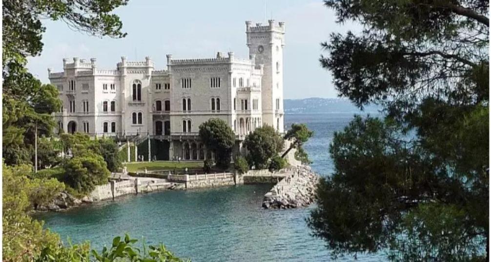 Casa Vacanze Nonno Asterio Monfalcone Kültér fotó